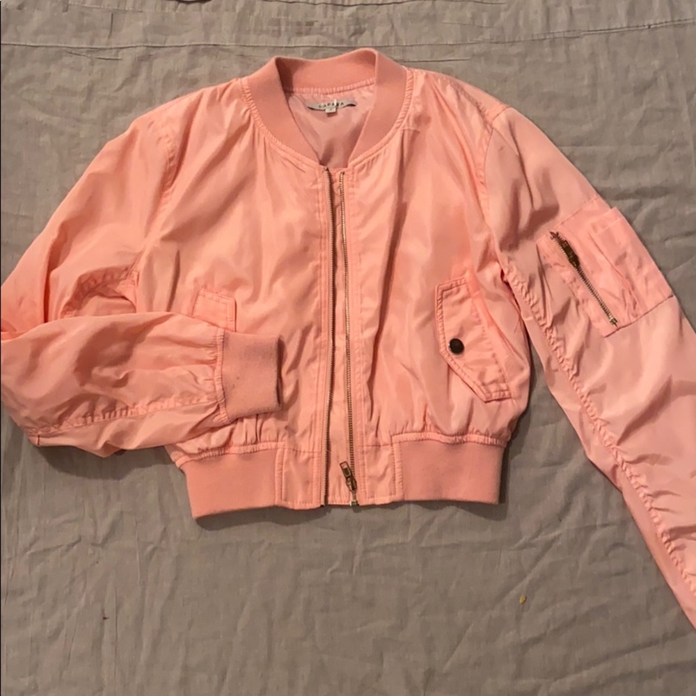 cropped puffer jacket